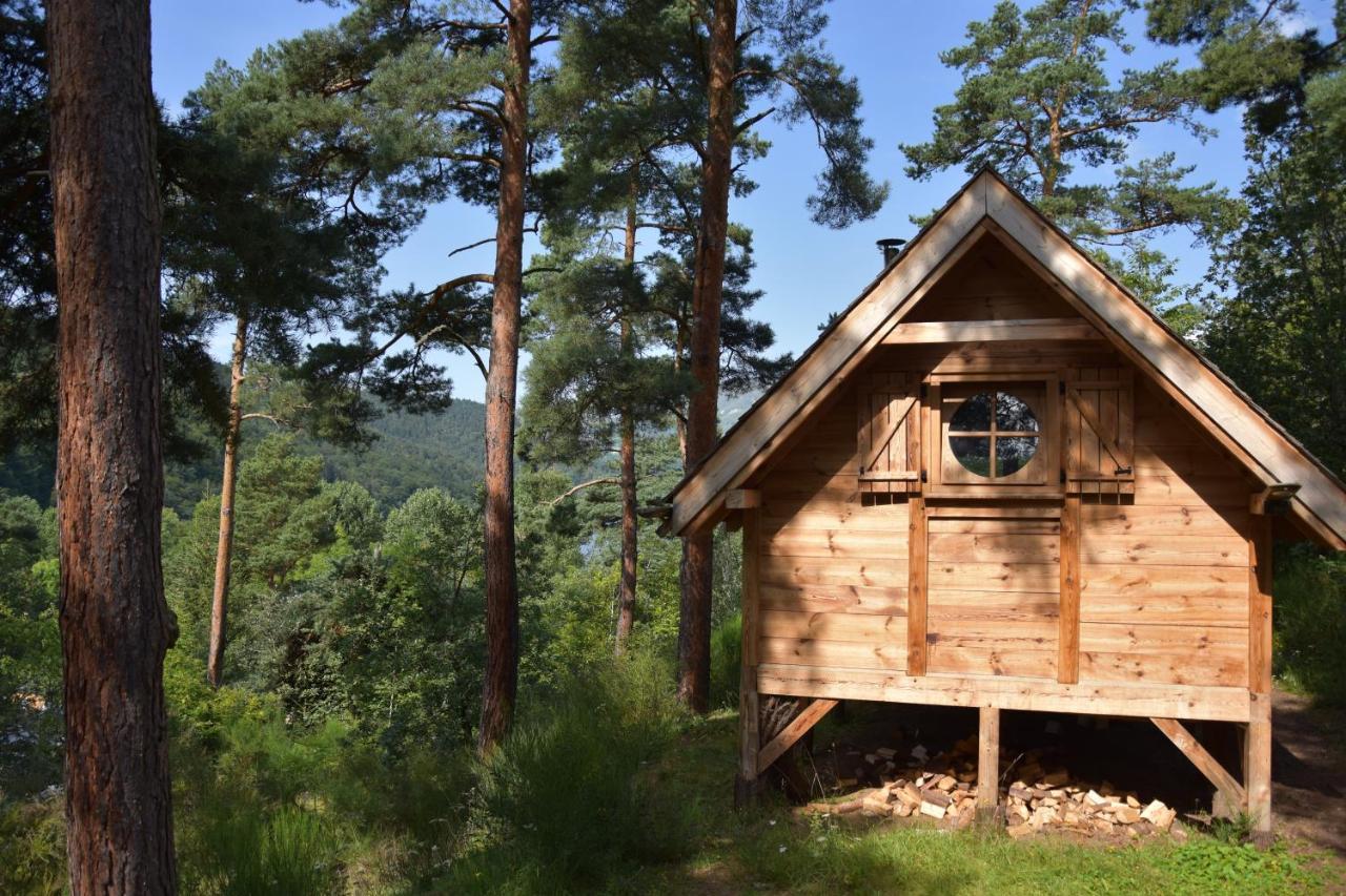 Cabane Lodge Domaine Du Lac Chambon Murol Kültér fotó